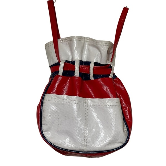 🔥SALE🔥Vintage Red, White & Blue 🇺🇸 Leather 1970s Drawstring Bucket Bag - Picture 4 of 9